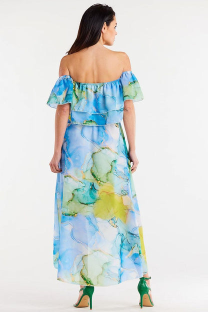 Sophisticated Awama elastic waist long skirt in soft chiffon, ideal for casual and formal occasions with a modern asymmetrical cut.