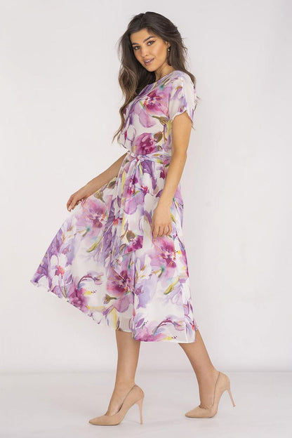 Stylish Awama chiffon daydress featuring a flattering elastic lining and exquisite flared bottom, perfect for day-to-night wear in sizes S to XL.