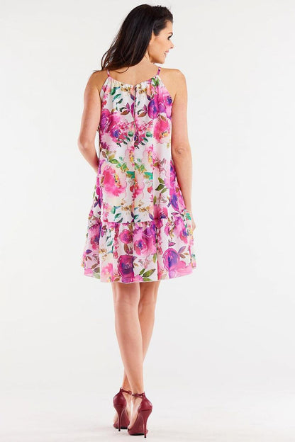 Gorgeous Awama daydress in soft chiffon with stylish thin straps and a flattering ruffled hem.