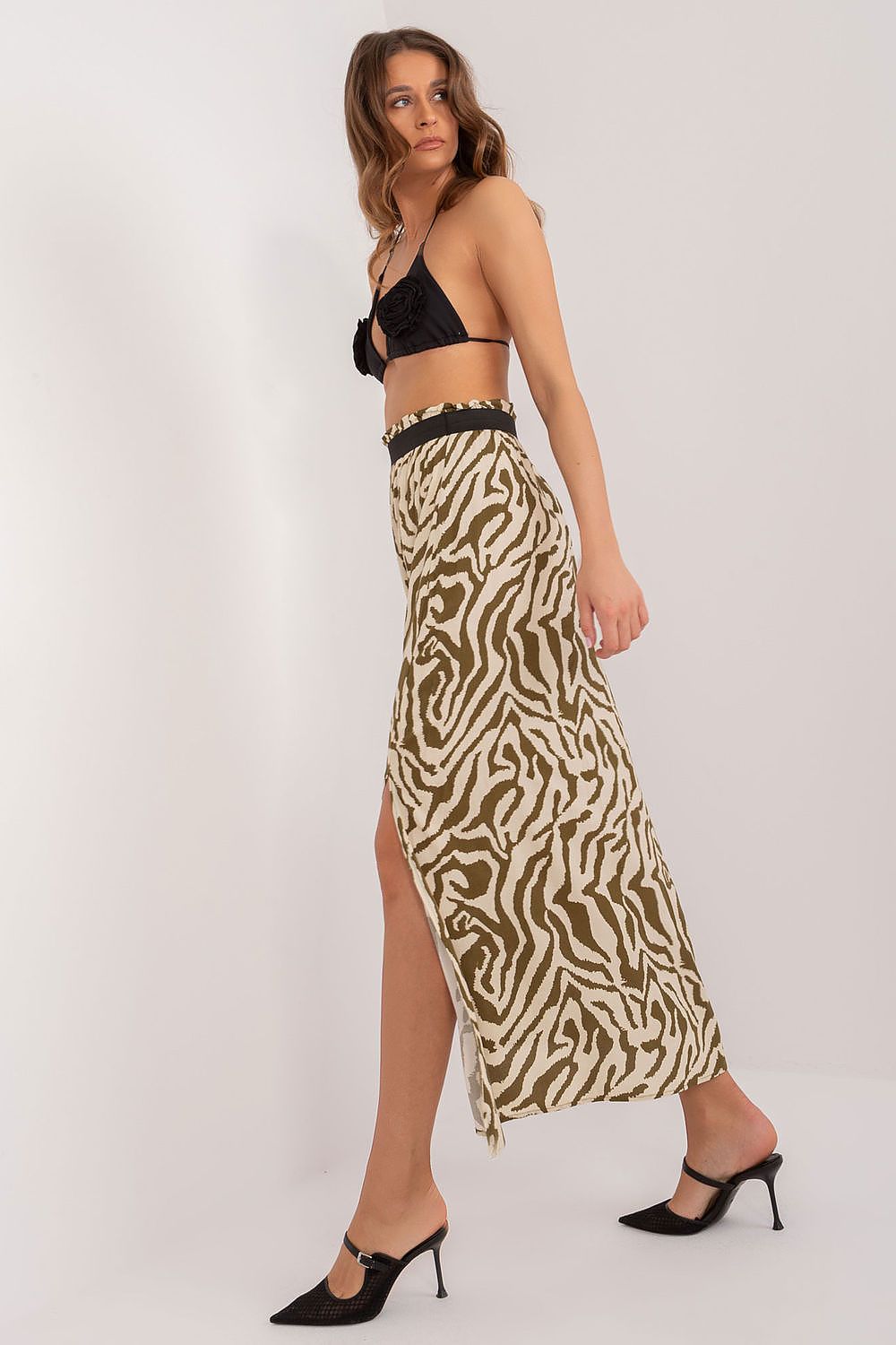 Versatile and chic Sublevel maxi skirt in an animal print, made from breathable viscose for comfort and elegance.