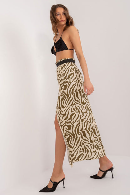 Versatile and chic Sublevel maxi skirt in an animal print, made from breathable viscose for comfort and elegance.