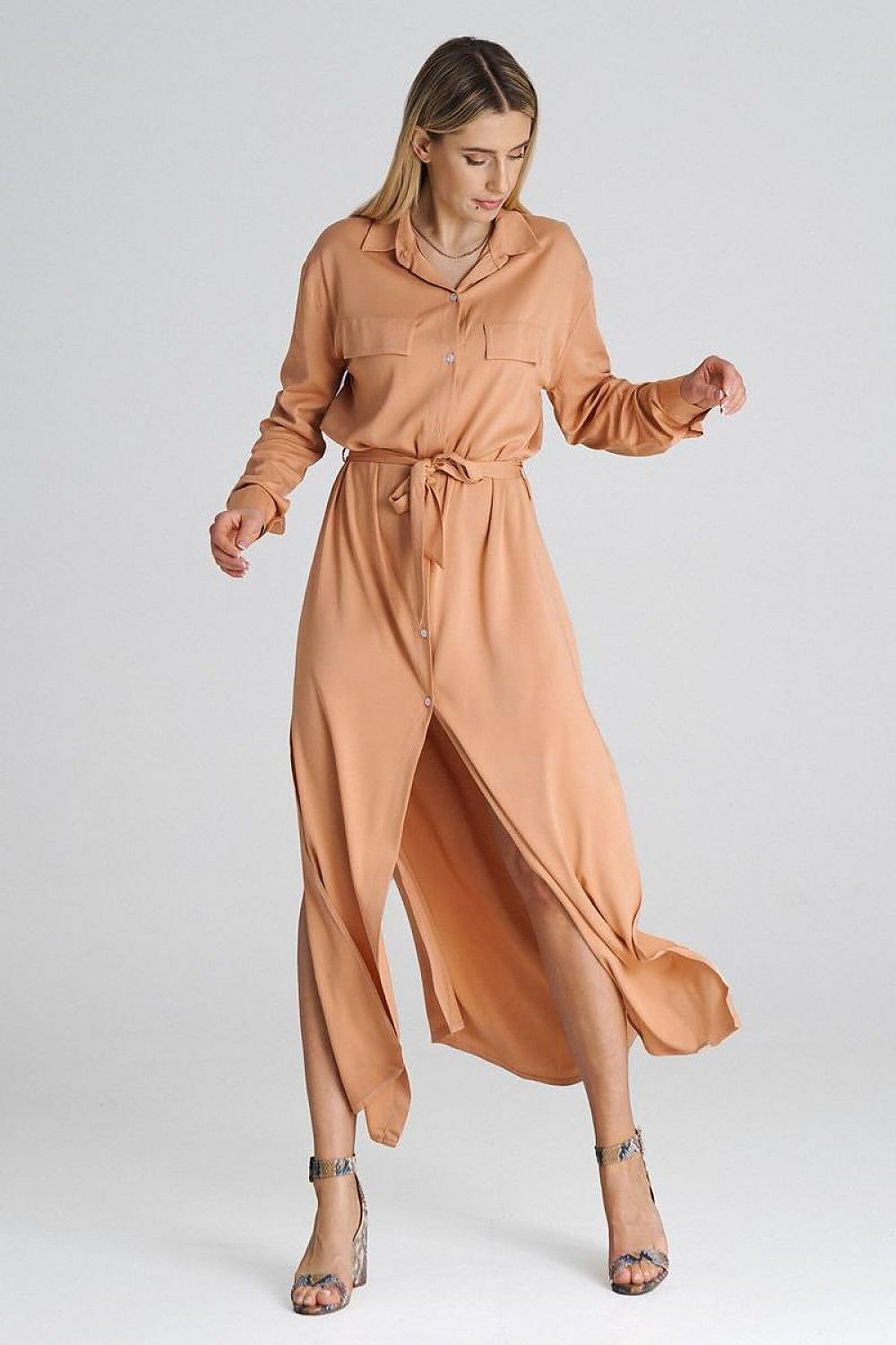 Elegant Figl Maxi shirt dress with collar, designed for luxury fashion enthusiasts, showcasing long sleeves and a flattering waist tie.