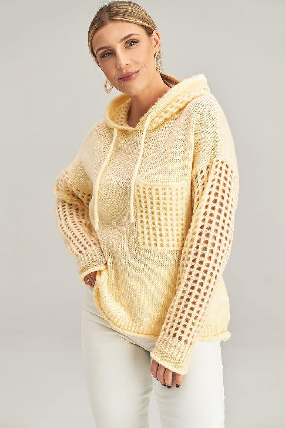 Exquisite long-sleeved hooded jumper by Figl featuring a stylish decorative pocket.
