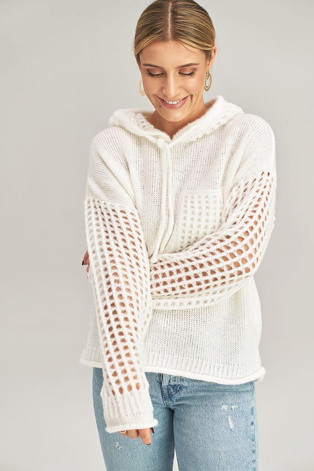 Sophisticated hooded jumper by Figl, perfect for casual elegance with its chic style.