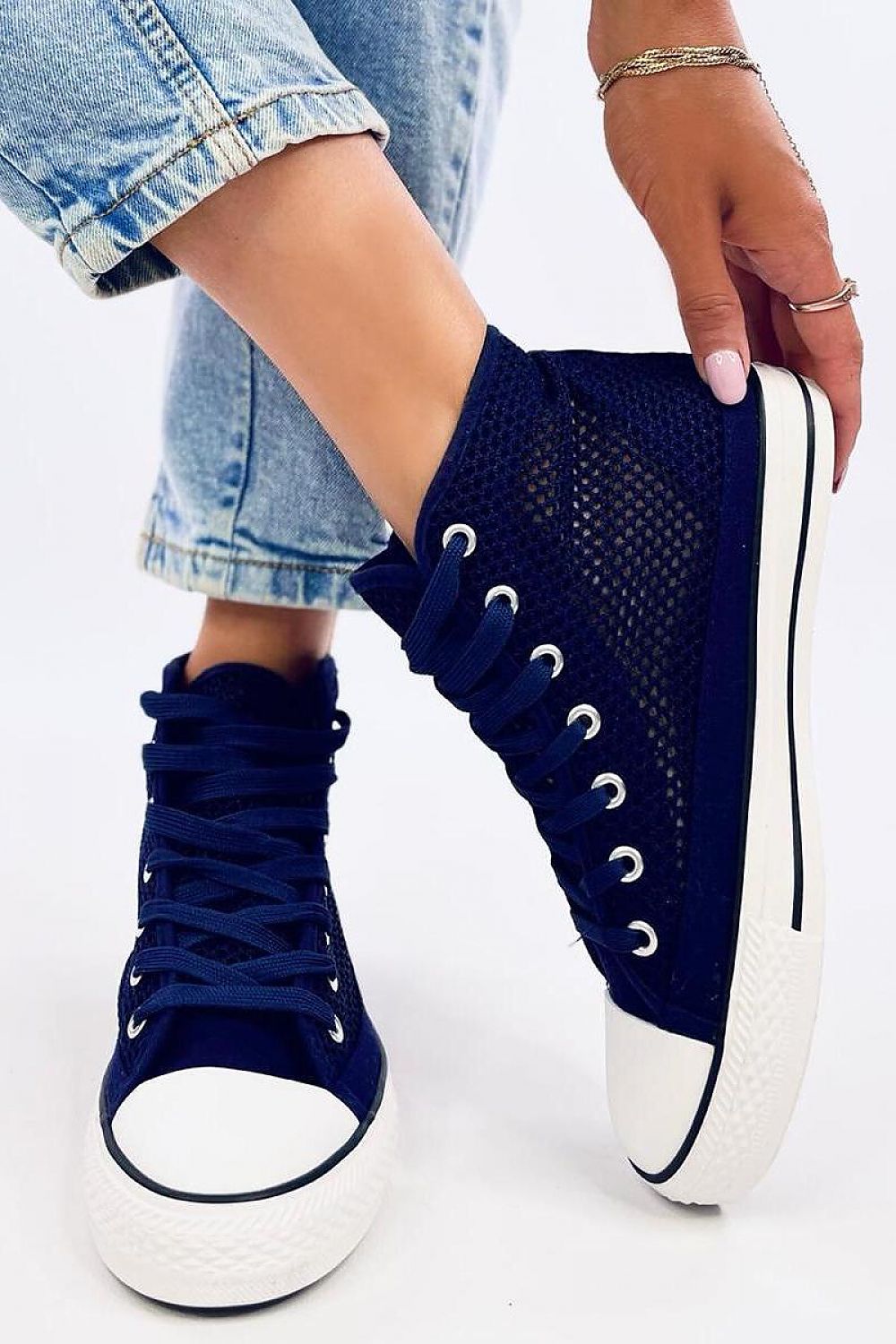 Stylish profile of Inello Women's High-Top Sneakers, highlighting the timeless design and premium fabric for a chic and contemporary look.