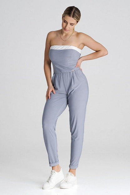 Stylish long leg pants of the Figl loose jumpsuit, highlighting a chic and fashionable silhouette perfect for elegant occasions.