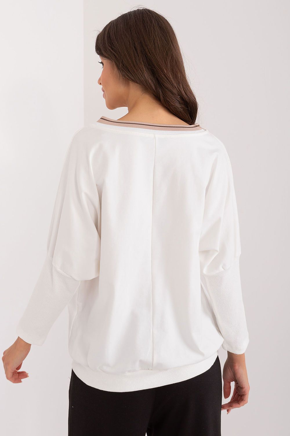 Elegant Relevance cotton blouse with original print and studs, tailored for effortless everyday elegance.