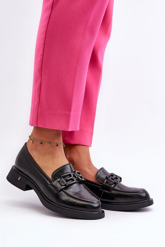 Vinceza Natural Leather Moccasins for Women, showcasing elegant design and luxurious comfort, crafted from premium natural leather.
