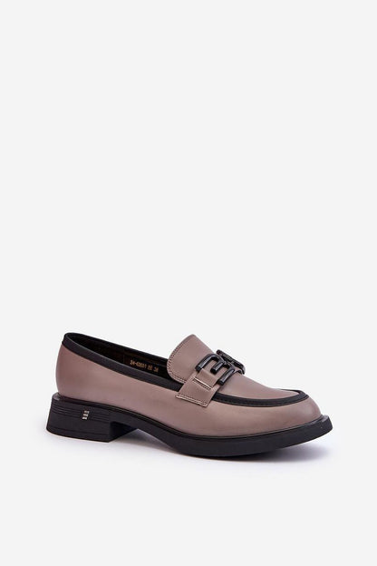 Elegant Vinceza Natural Leather Moccasins for Women in various sizes, ideal for a chic and comfortable look.