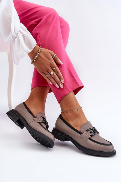Luxury Vinceza natural leather moccasins for women, showcasing elegant design and comfort, ideal for casual and formal occasions. Available in EU sizes 36-41.