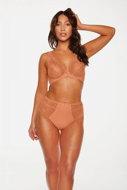 Elegant Bella Misteria luxurious soft lace bralette showcasing intricate lace design and modern comfort fit for sophisticated women.