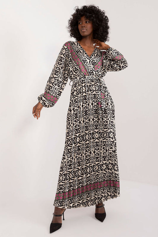 Elegant maxi dress with colorful print and tie belt from Italy Moda, showcasing an envelope neckline and sophisticated flared cut, perfect for both casual and formal occasions.