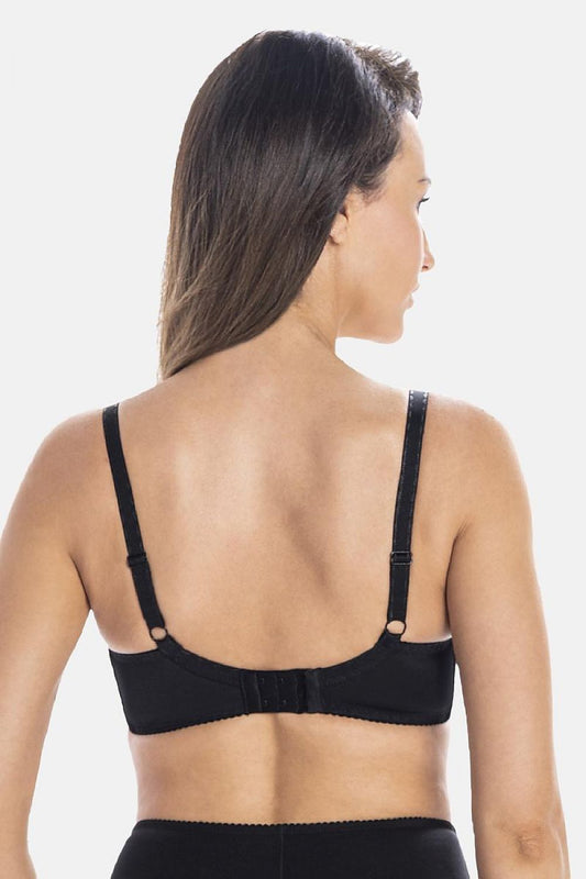 High-quality black underwired bra by Teyli, designed for a perfect fit with adjustable straps and elegant style.