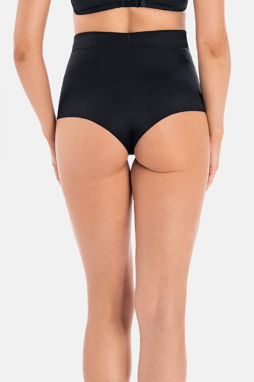 Stylish display of Teyli high-waisted slimming panties, emphasizing their innovative cut and additional lifting effect for the buttocks, ideal for a refined look.