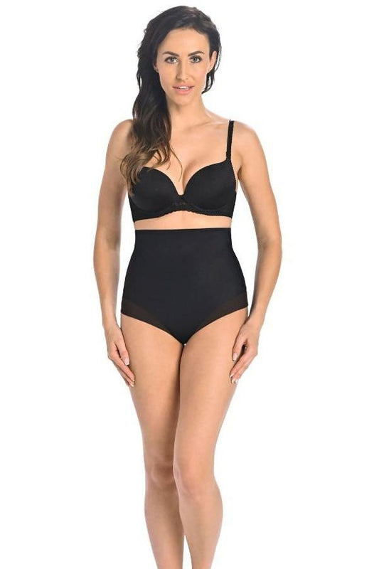 High-waisted seamless panties in black by Teyli, designed for comfort with laser-cut edges and a flattering fit.