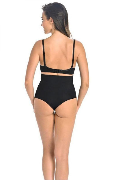 Elegant Teyli women's seamless black panties designed to enhance comfort while providing a stylish and chic look.