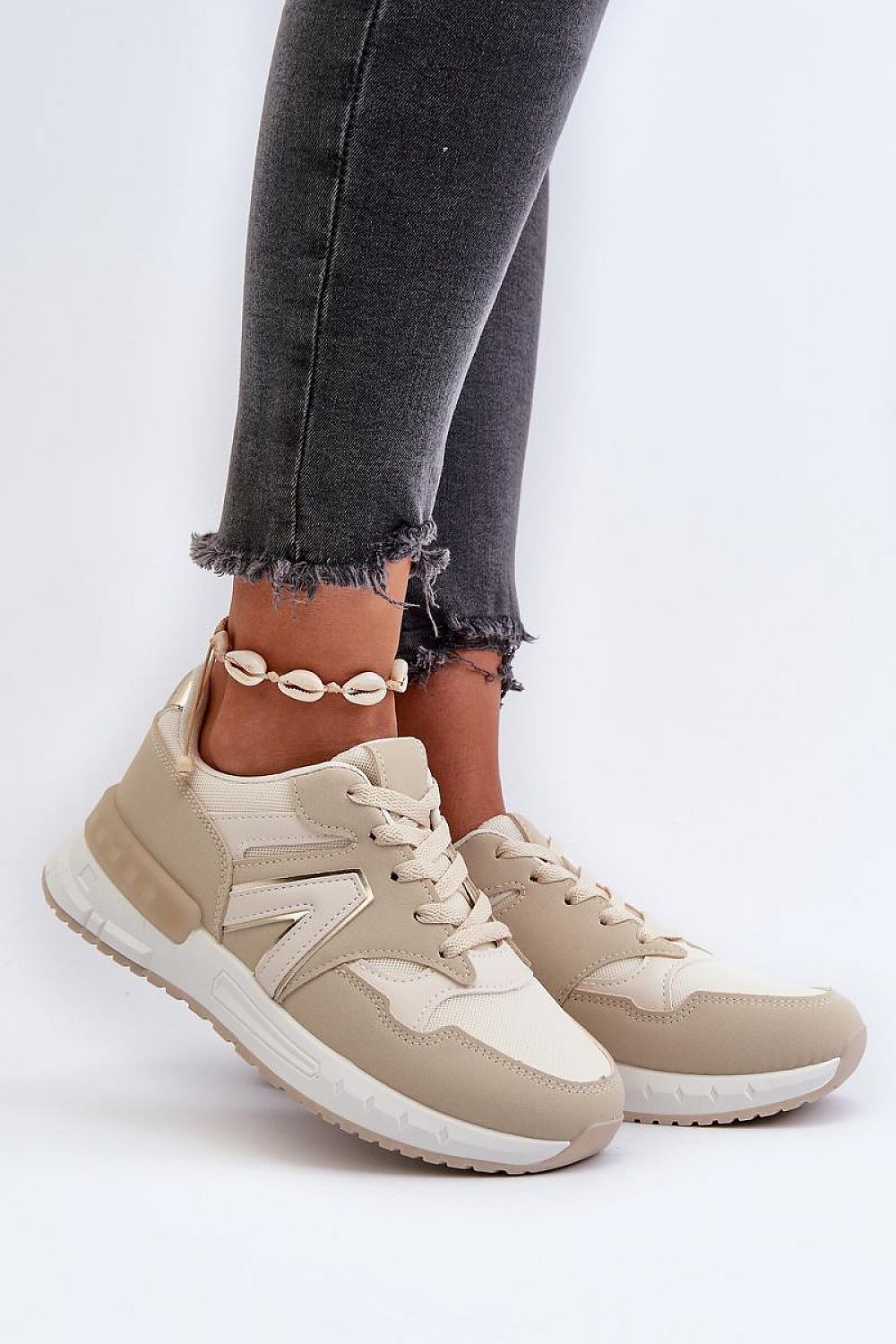 Elevate your style with Step in Style's luxurious women's sneakers featuring a removable foam insole and a chic 2.5cm platform, perfect for versatile fashion.