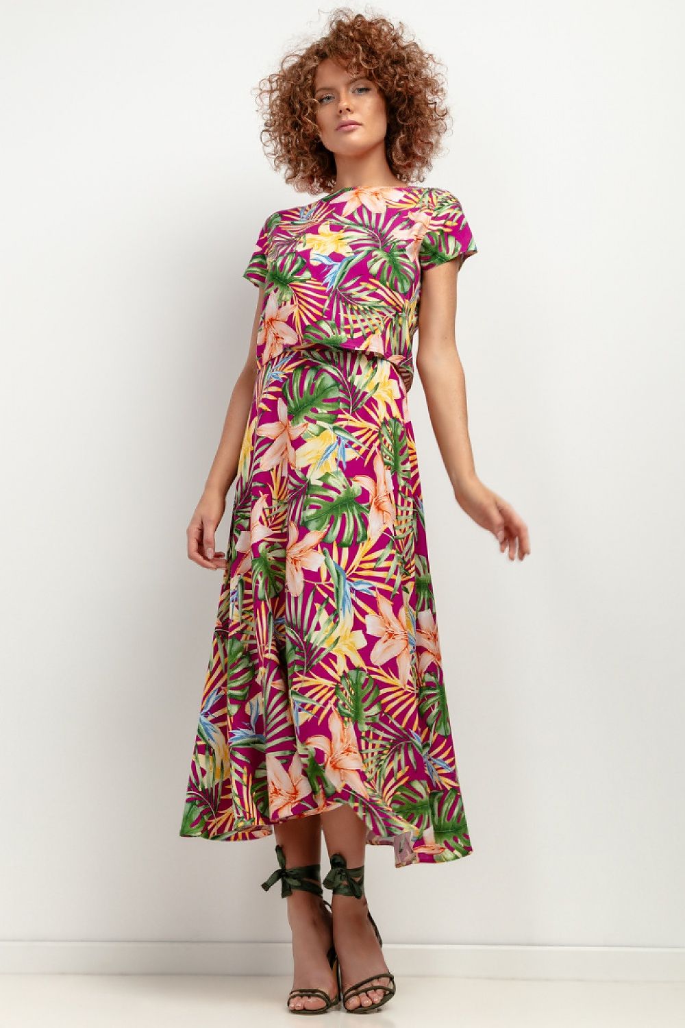 Stylish Tessita lightweight viscose skirt, showcasing its unique patterned design and feminine silhouette