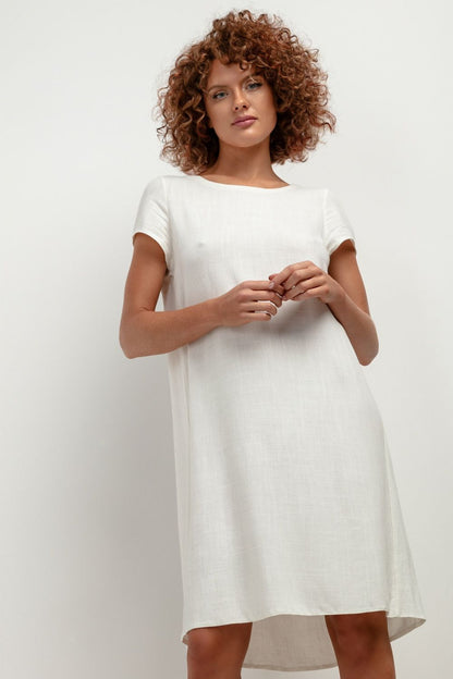 Tessita T403 linen dress showcased in a luxurious setting, made from 70% viscose and 30% linen, perfect for summer occasions.