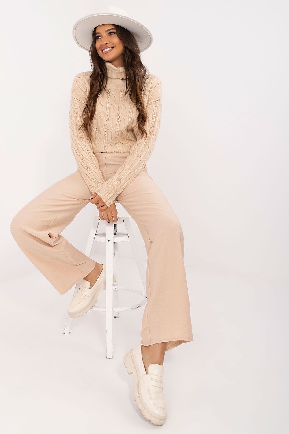 Elegant acrylic-polyester blend turtleneck sweater for women, ideal for casual styling by AT, showcasing long sleeves and standard length.