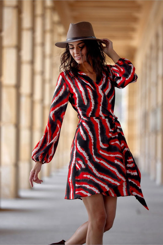 Elegant crossover neckline wrap dress by Roco Fashion, featuring a stylish waist tie and feminine short sleeves, ideal for both formal and casual occasions.