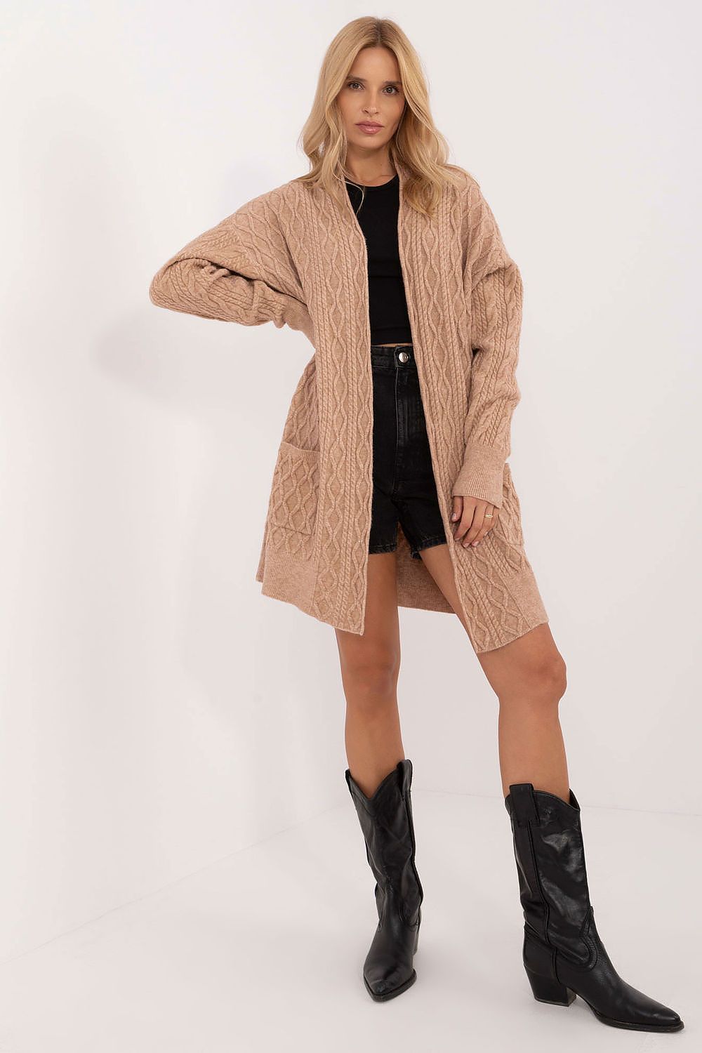 Chic long unbuttoned cardigan by AT, showcasing a blend of soft fabrics, adding warmth and style to any wardrobe.