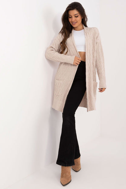 AT's stylish long unbuttoned cardigan featuring slip pockets and a lightweight texture, perfect for sophisticated everyday wear.