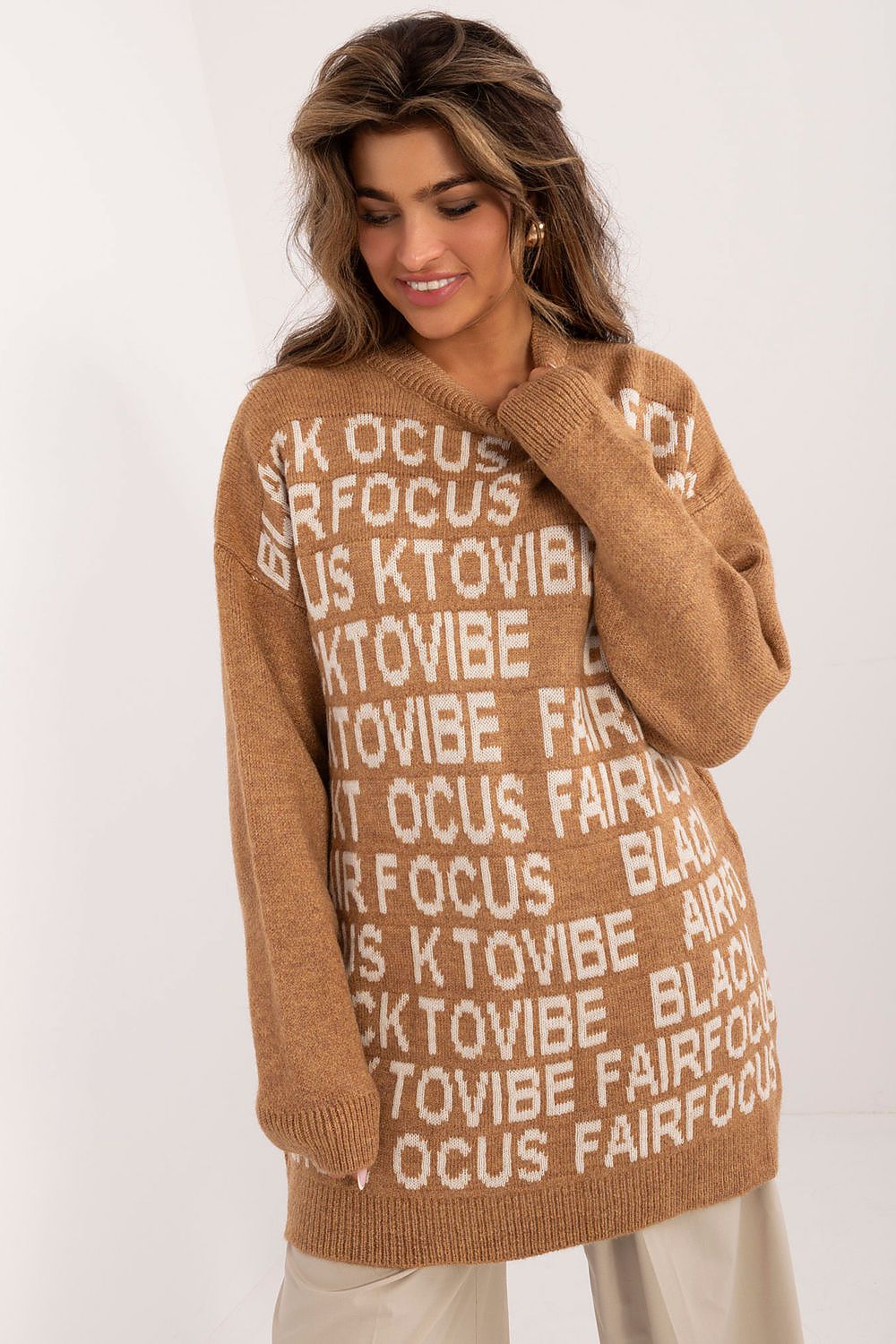 Badu long acrylic sweater featuring a unique print, ideal for casual wear with a classic round neckline and elegant silhouette.