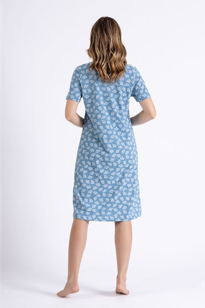 M-Max V-Neck Nightshirt elegantly packed in a sophisticated pouch, highlighting its refined design and breathable texture, an ideal gift choice.