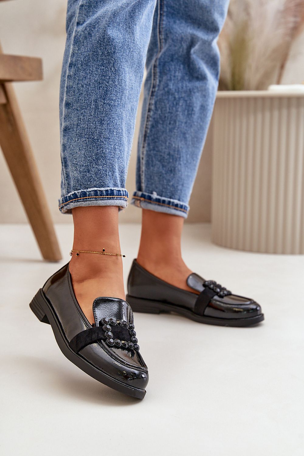 Stylish Vinceza Women's Moccasins in eco leather, a must-have addition to your autumn wardrobe for refined elegance.