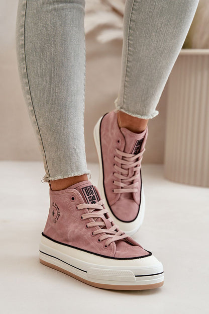 Elegant Big Star Women's sneakers with a comfortable footbed and height-boosting platform, designed for fashionable autumn winter outfits.