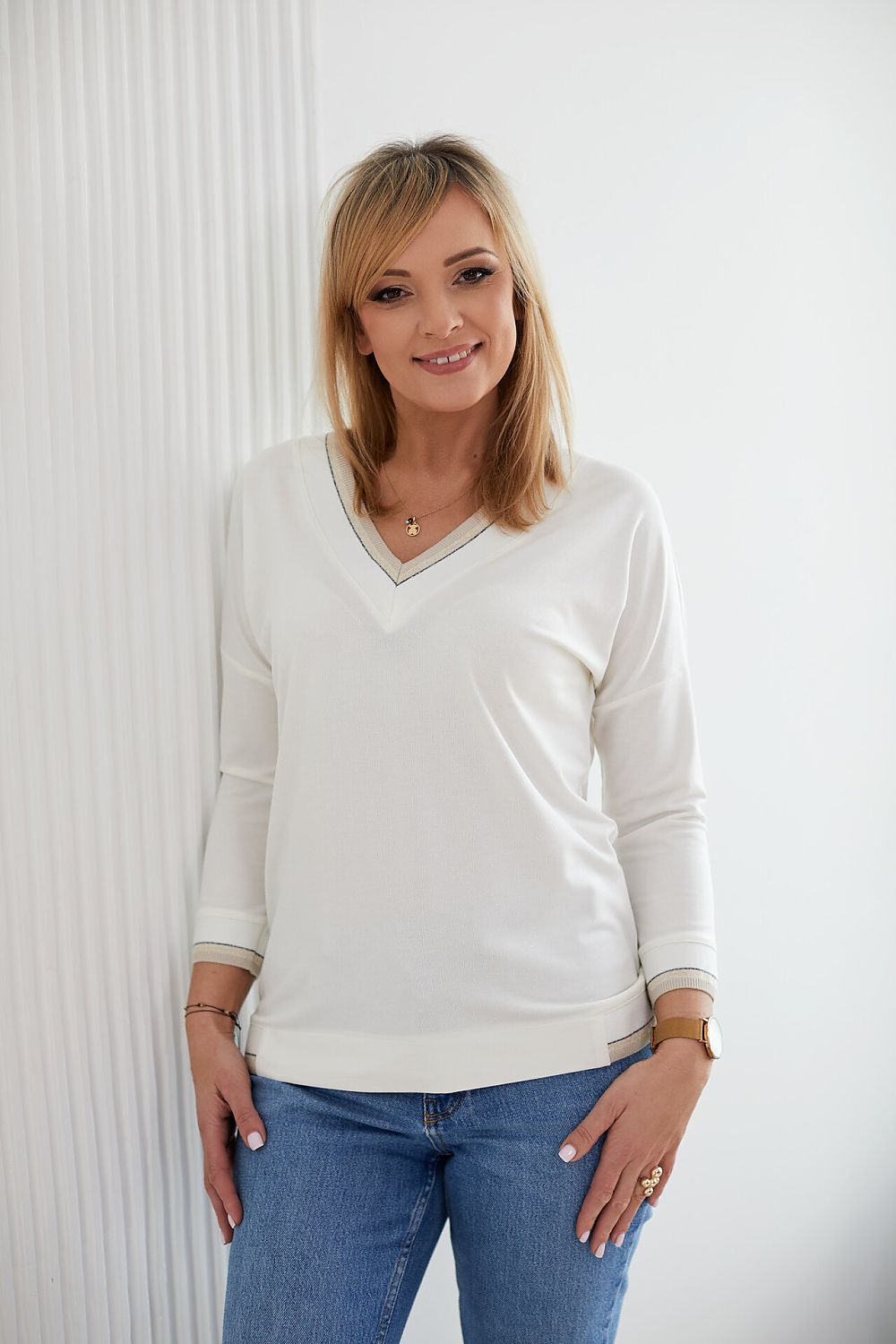 La Aurora Kimono Sleeve Sweater showcasing elegant viscose knit with exquisite colourful cuffs for women.