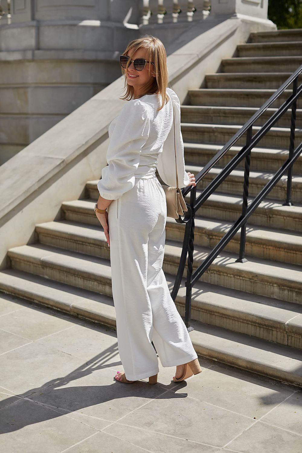 La Aurora high-waisted pants of the elegant formal set, designed with a smooth front and comfortable elasticated back for a perfect fit.