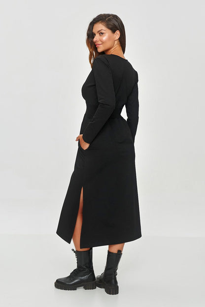 Chic Makadamia Midi Dress Showcasing Comfortable Elastic Material and a Slimming Wide Belt for a Flattering Silhouette