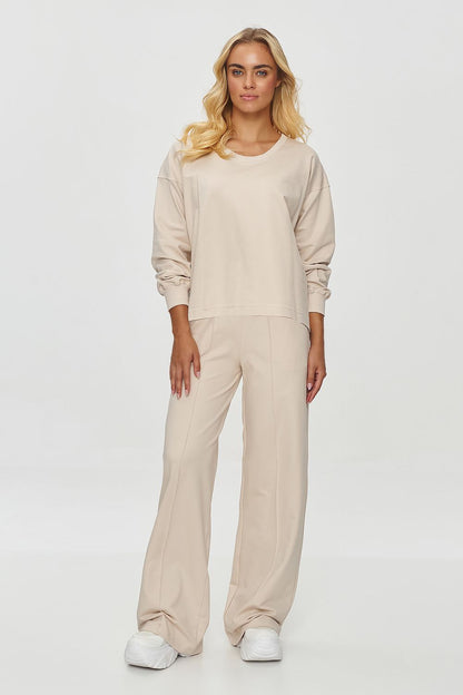 Wide leg trousers from the Makadamia Luxury Tracksuit Set, showcasing comfort and style for everyday elegance.