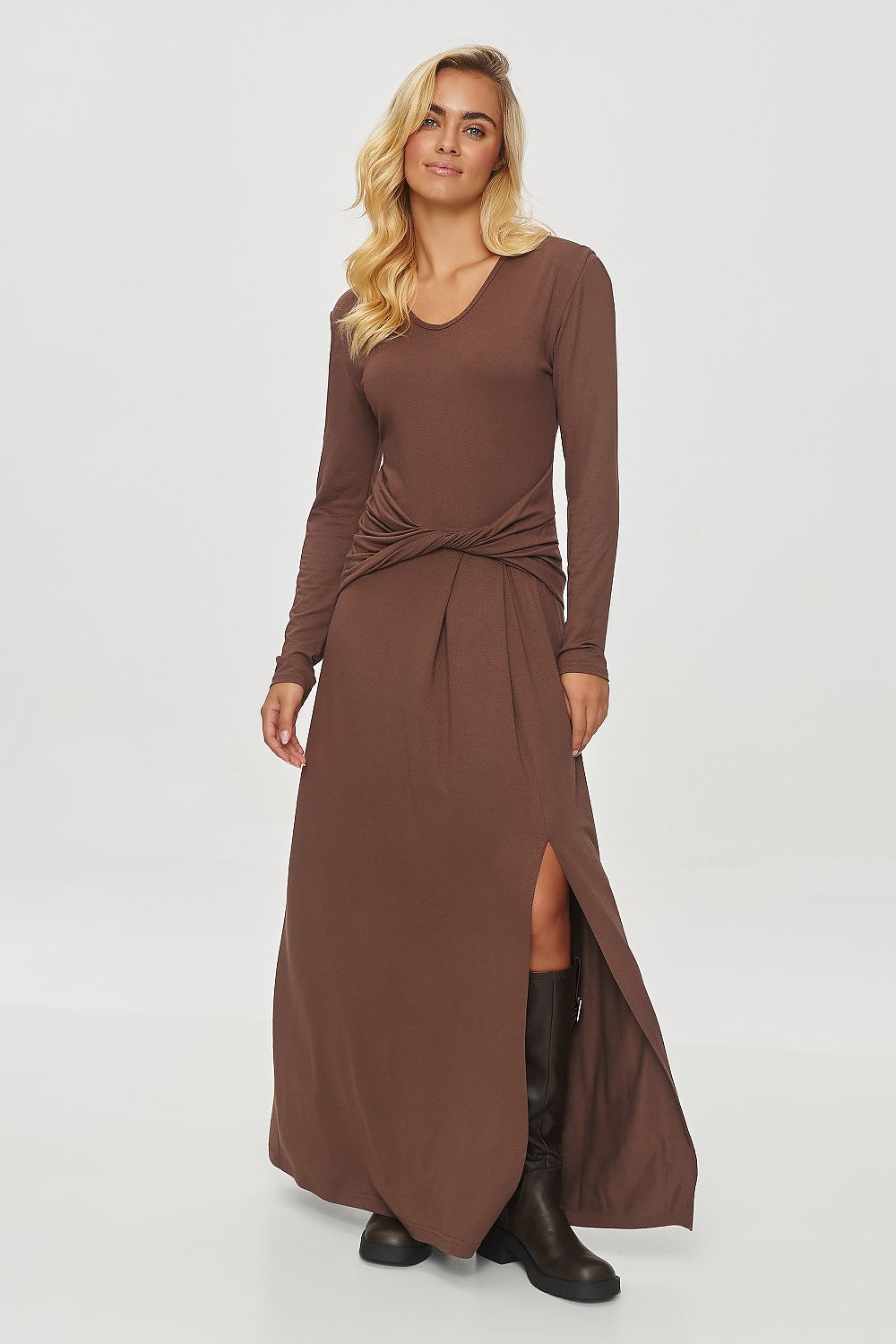 Elegant long dress by Makadamia, featuring a fitted design in a luxurious viscose blend with soft draping and subtle slit for added sophistication.