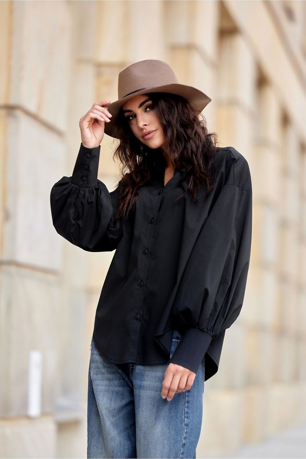 Roco Fashion women's long sleeve shirt featuring a charming collar and puff sleeves, crafted from breathable high-quality fabric for elegance and comfort in all seasons.