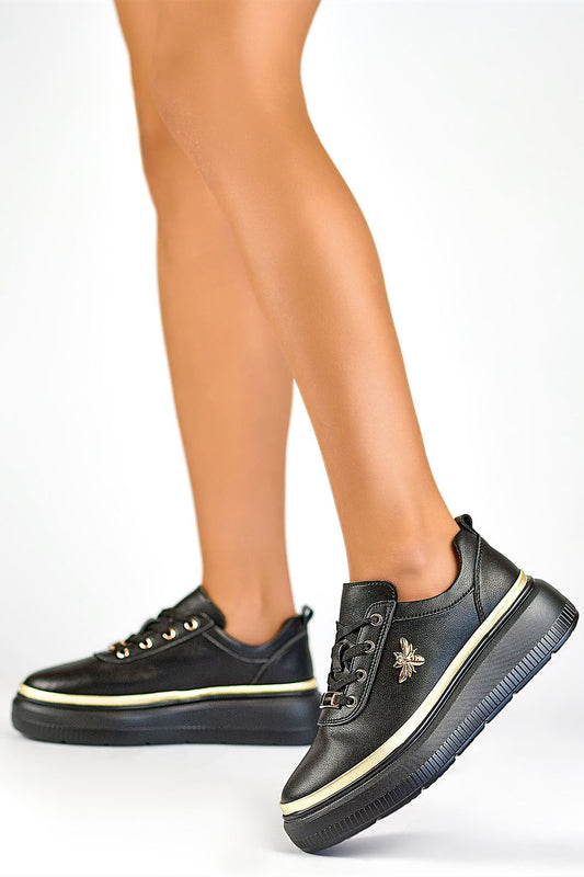 PRIMO black natural leather sport shoes featuring a 5cm platform, elegant design, ideal for stylish and comfortable everyday wear.