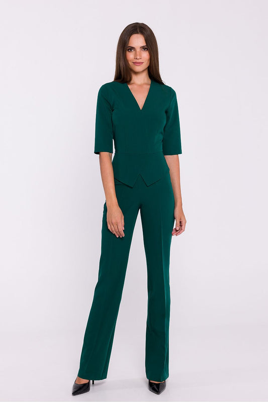 Stylish women's jumpsuit with V-neckline and basque waist by Stylove, showcasing luxurious fabric and chic design.