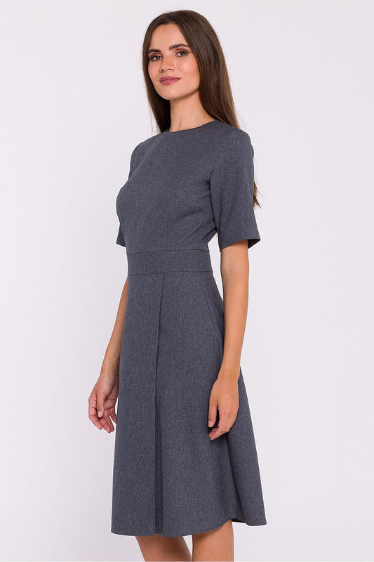 Stylove elegant lightweight daydress featuring a minimalist design and double trapeze hem, perfect for fashionable summer outings.