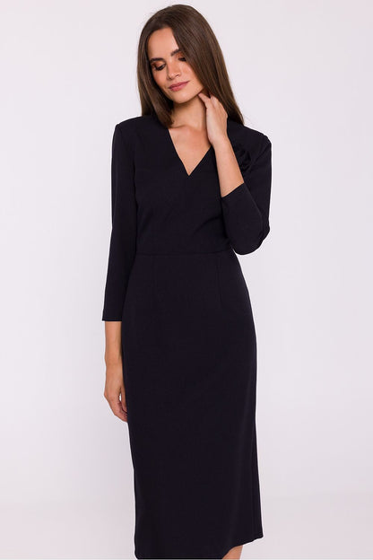 Elegant midi pencil dress by Stylove, featuring a chic V-neckline and unique floral detail, perfect for sophisticated occasions.