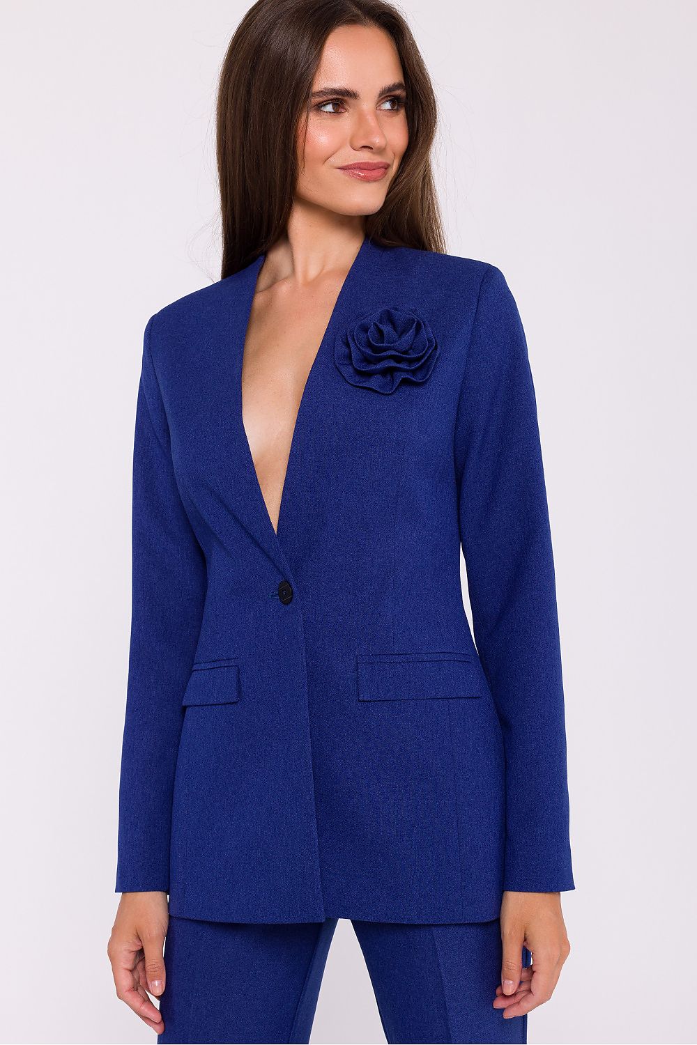 Elegant Women's Slim Fit Woven Jacket by Stylove featuring a unique floral accent for a luxurious touch.
