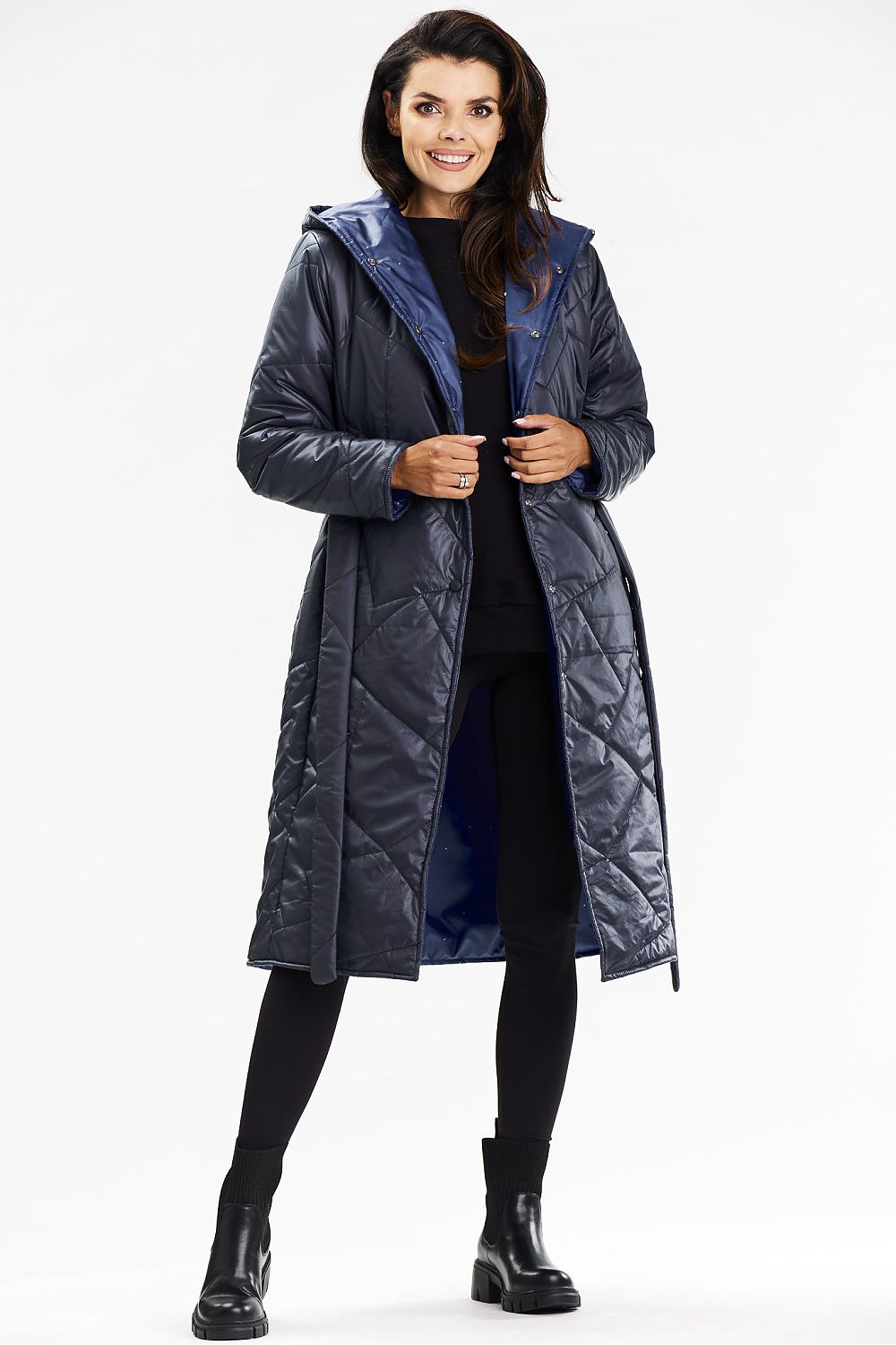 Awama long navy blue hooded coat featuring a starry sky lining, designed for elegance and functionality, perfect for autumn and winter.
