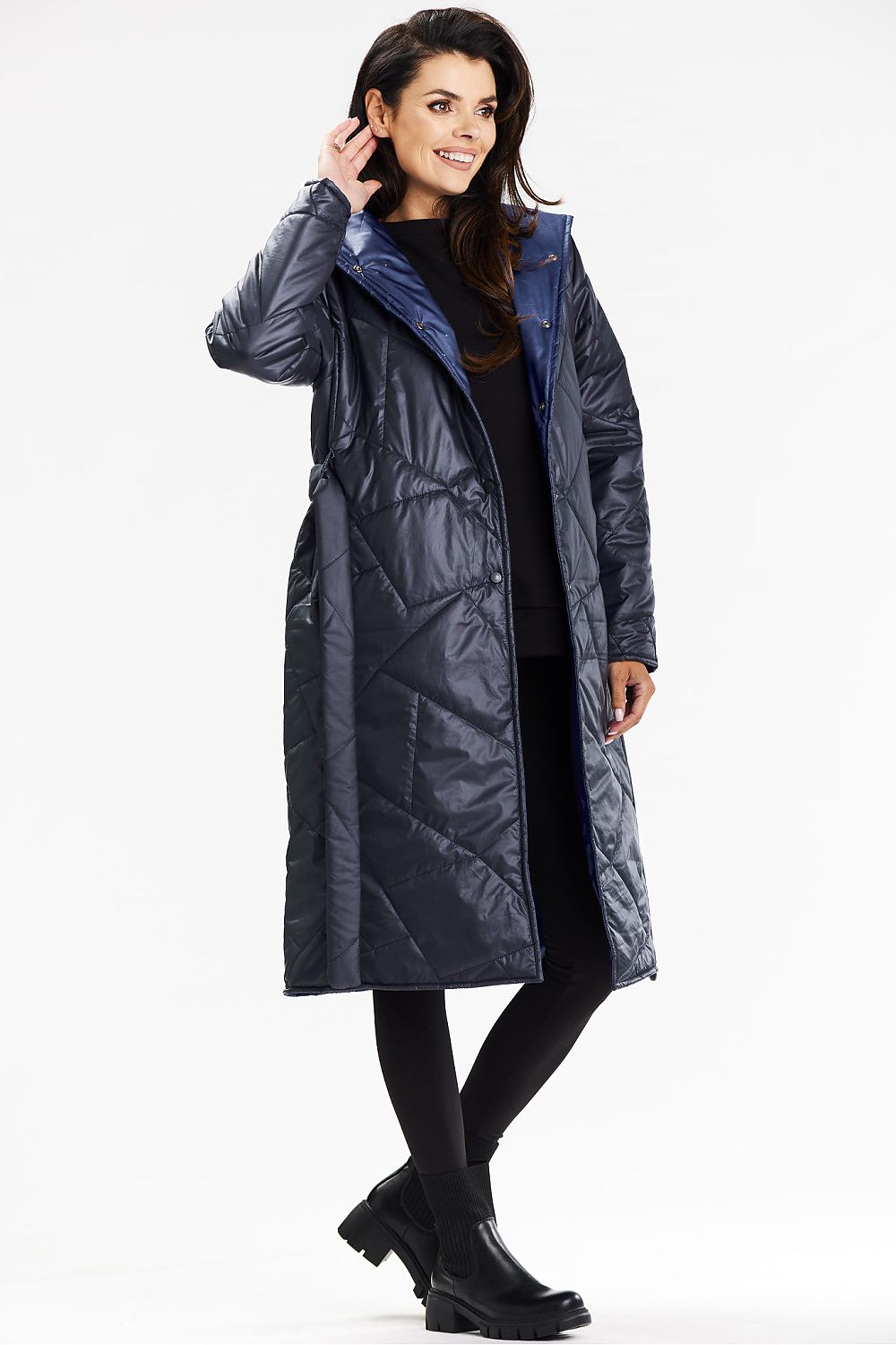 Model wearing Awama long hooded coat with starry sky lining, embodying casual elegance and sophistication.