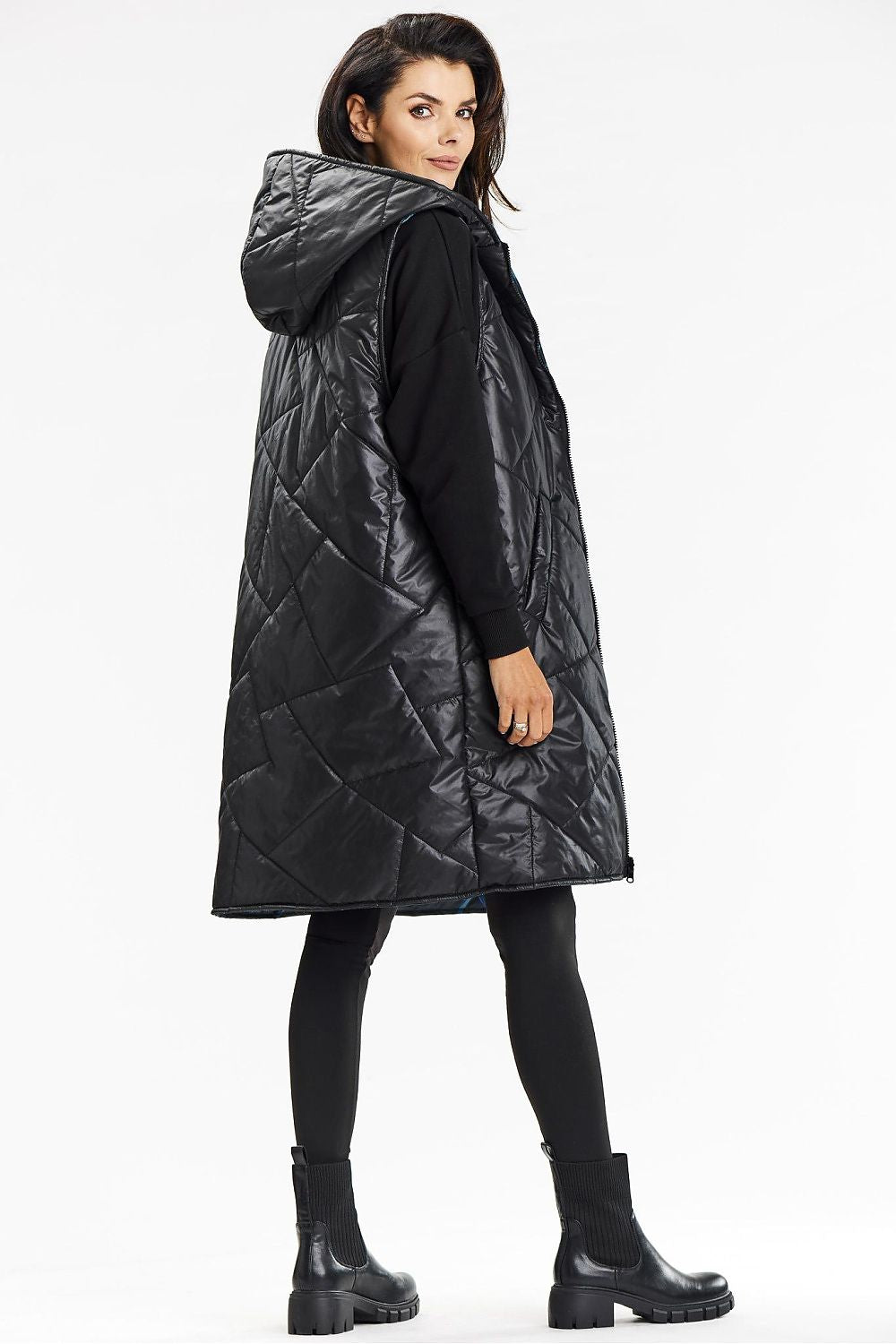 Stylish long-cut hooded vest by Awama, highlighting its double-sided design for versatile fashion statements.