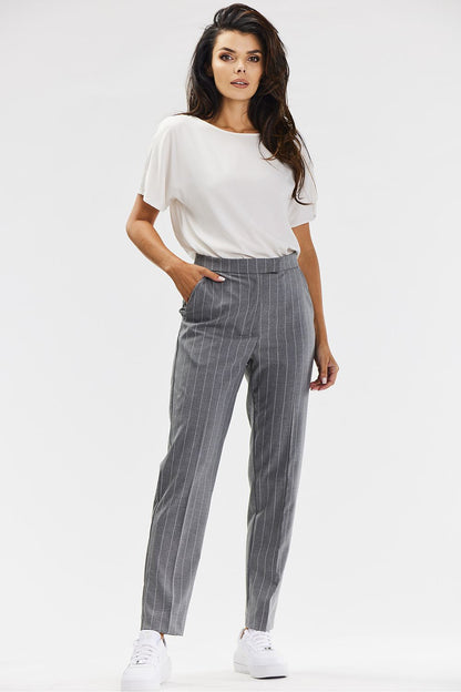 Elegant gray cigarette pants with white pinstripe for women, tailored fit by Awama, showcasing high-quality viscose fabric and slim silhouette.