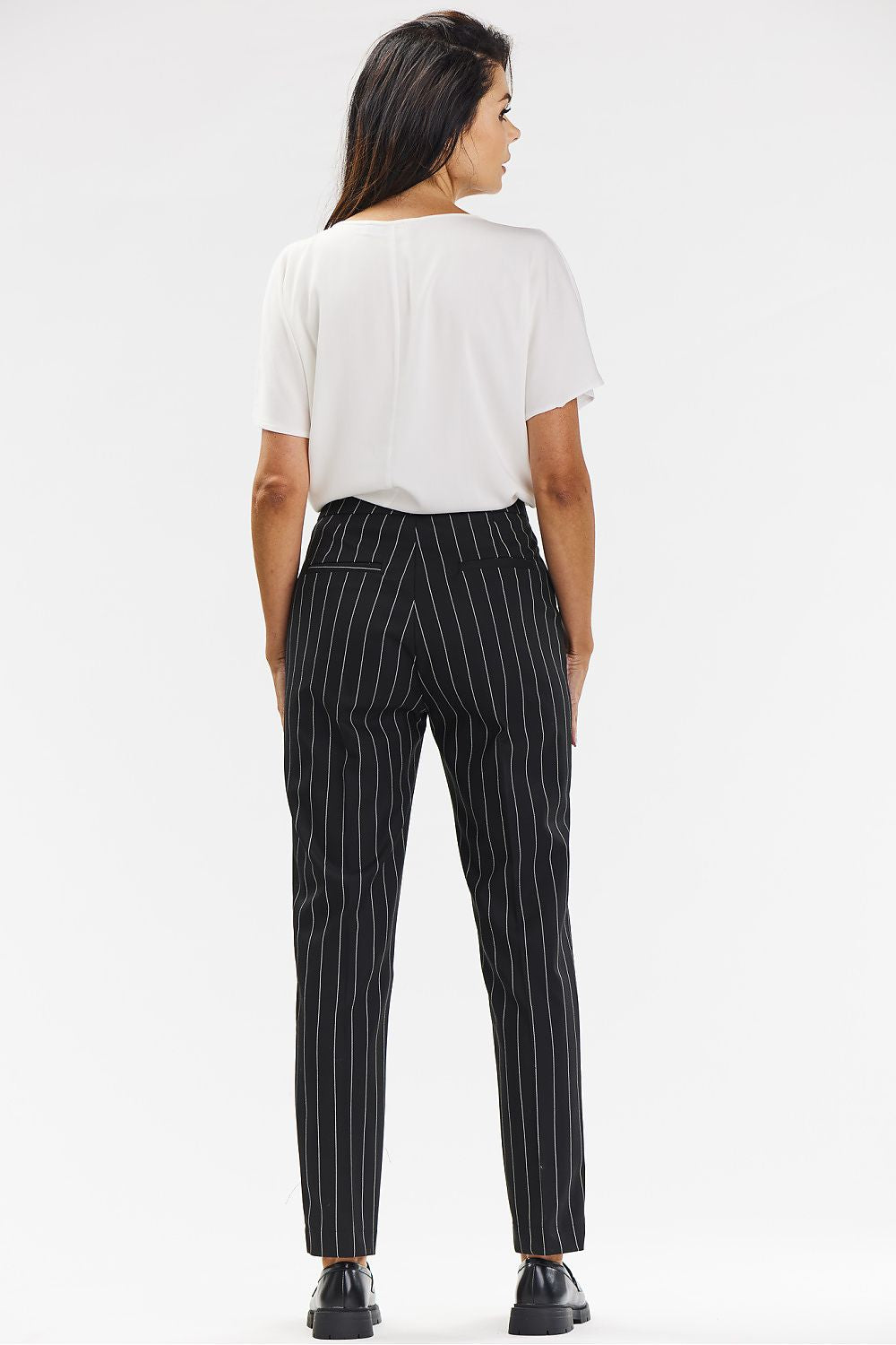 Elegant gray cigarette pants with white pinstripe designed by Awama, showcasing a tailored fit for women, perfect for both professional and casual occasions.