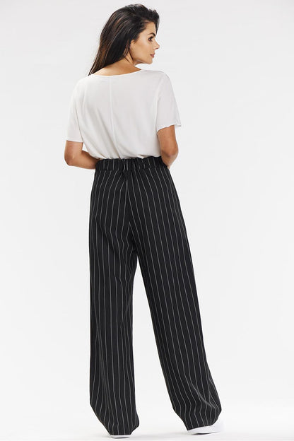 Sophisticated viscose fabric trousers for women in grey with white stripe, exemplifying Awama's commitment to luxury and modern style.