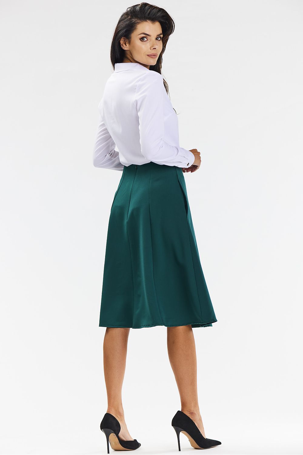 Back view of the elegant flared midi skirt in grey with a hidden zipper by awama, ideal for sophisticated events.