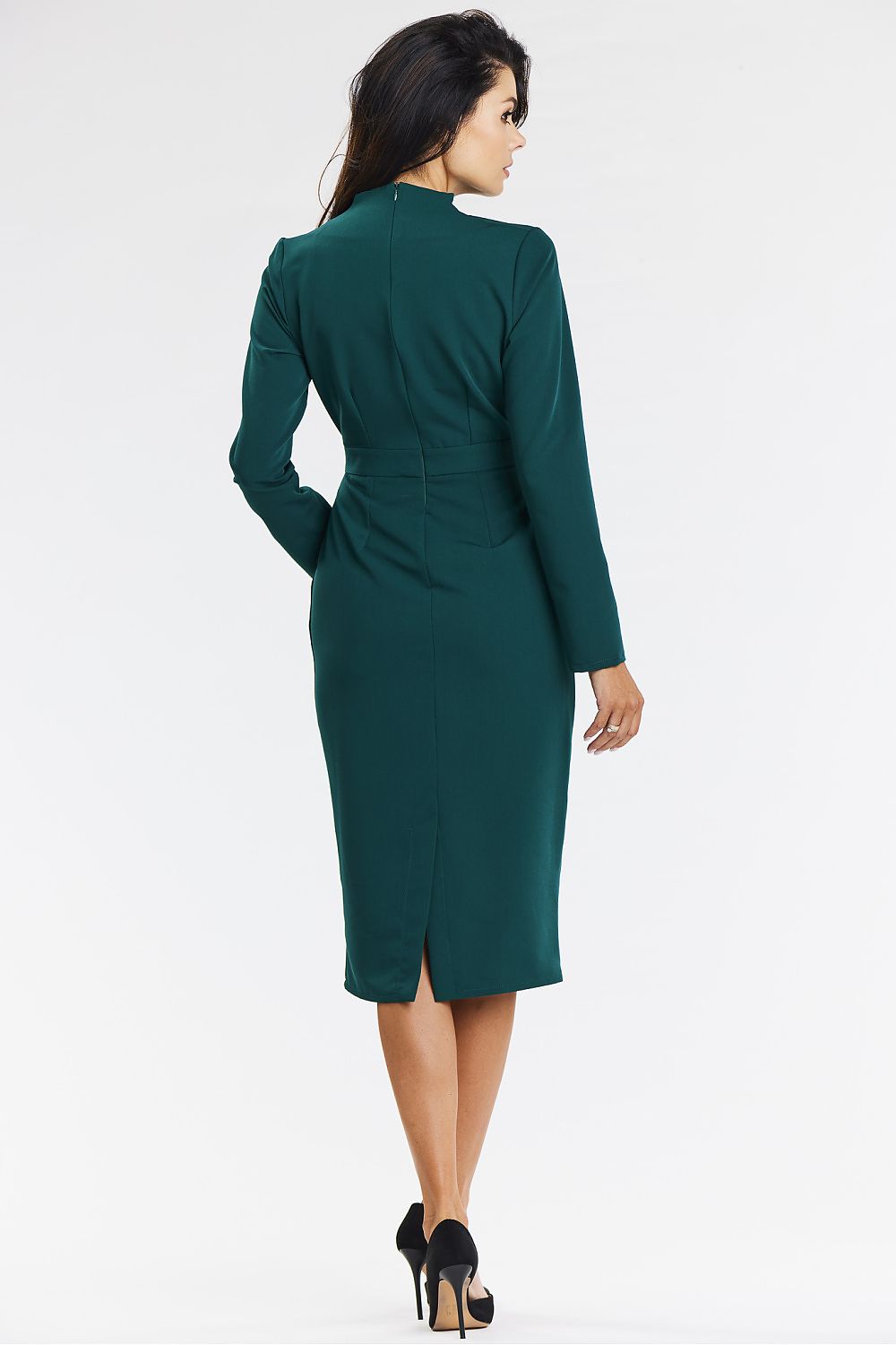 Elegant green midi dress by Awama featuring long sleeves, V neckline, and a fitted silhouette, perfect for sophisticated occasions.